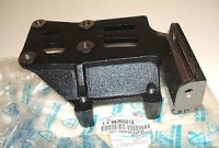 Кронштейн компрессора Ланос,Нексия(DOHC) (GM) 96353013/96180926